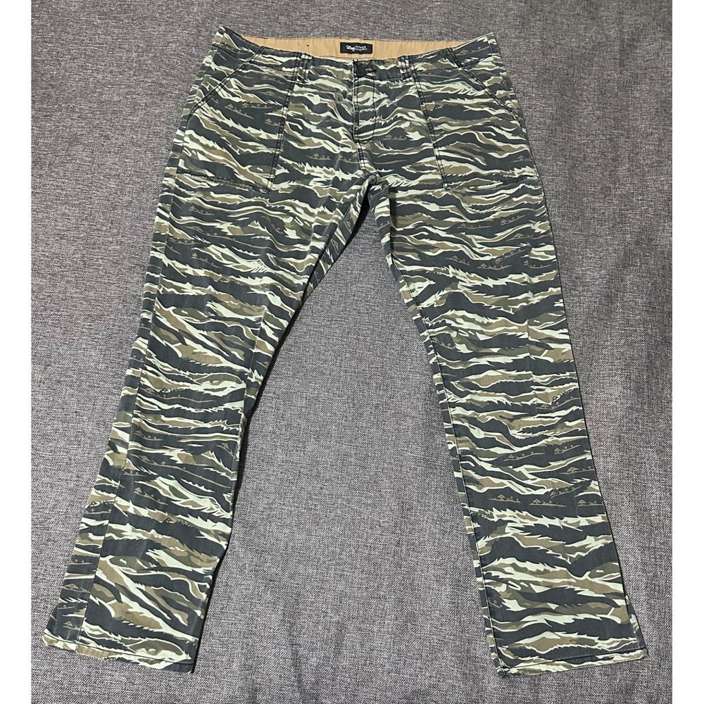 LRG Men's 42 Straight Leg Tiger Stripe Camouflage Pants